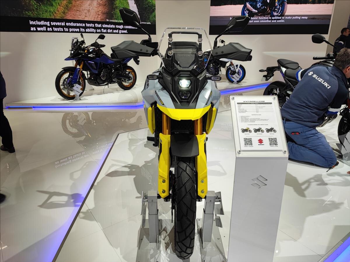 Suzuki Ostatní Ostatní 776,0 61 kw