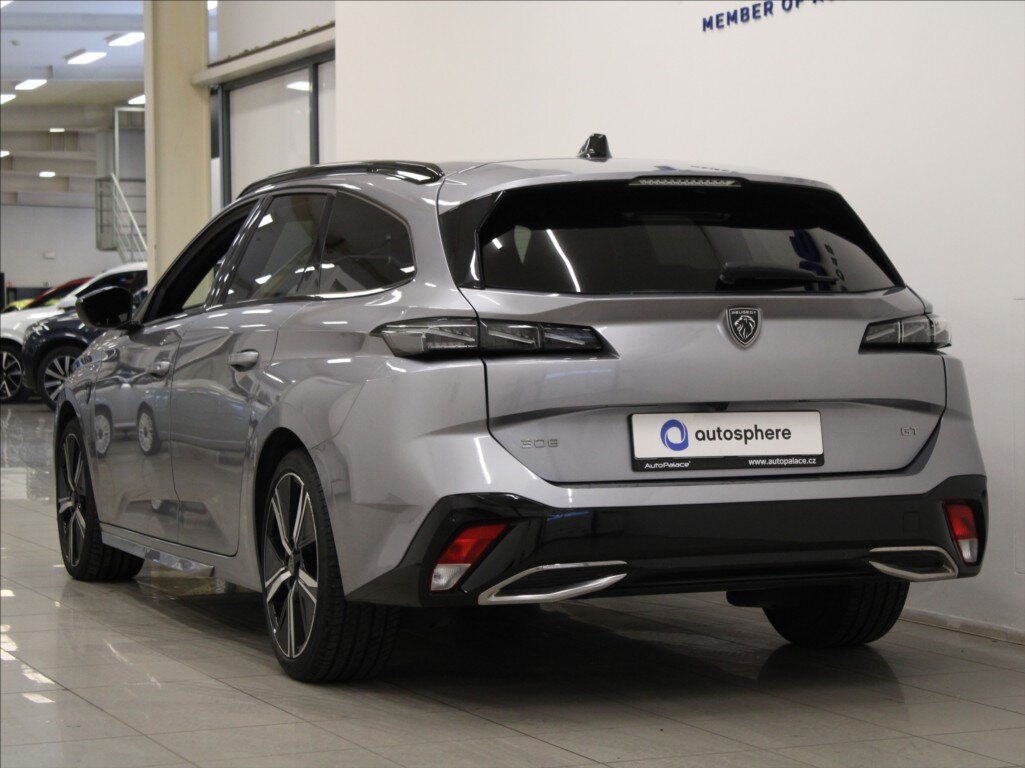 Peugeot 308 Kombi 1,2 l 96 kw