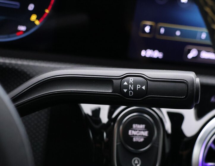 Mercedes-Benz Třídy A Hatchback 2,0 l 310 kw