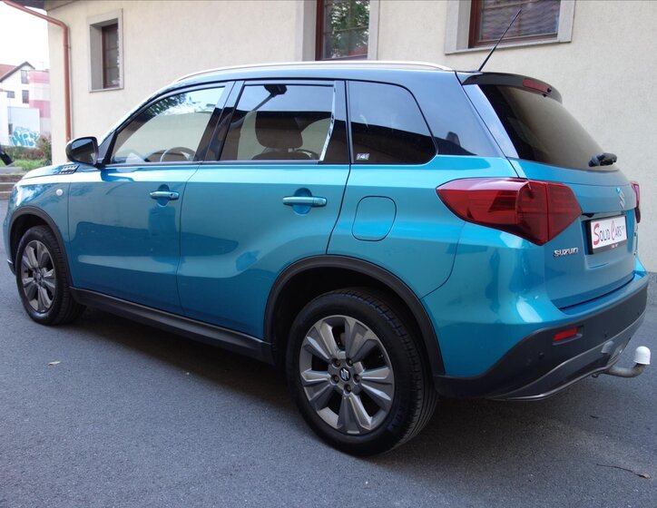 Suzuki Vitara SUV 1,4 l 103 kw