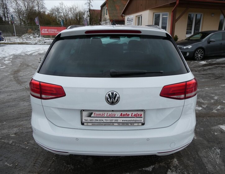 Volkswagen Passat Kombi 2,0 l 110 kw