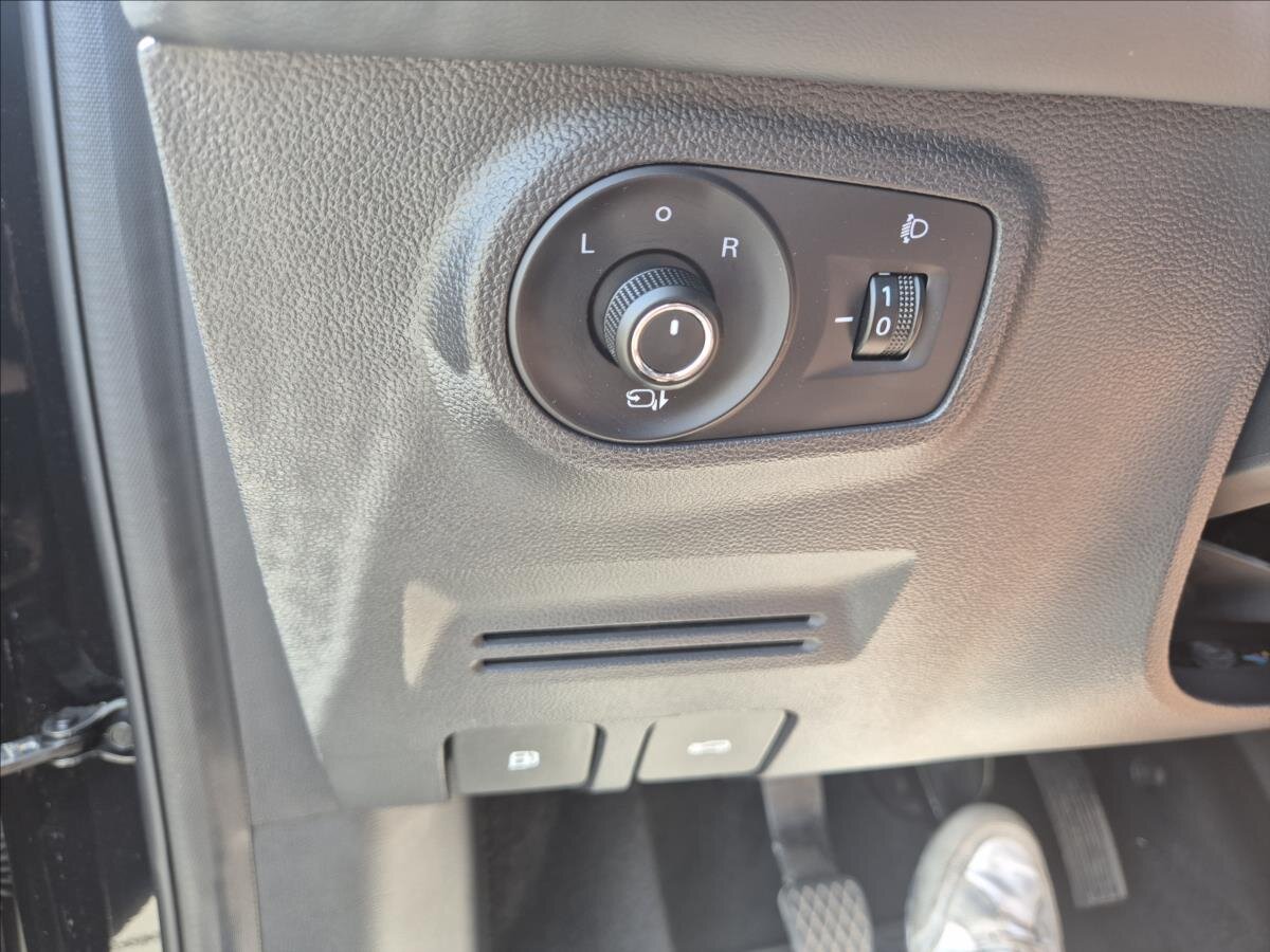 MG ZS Hatchback 1,5 l 78 kw