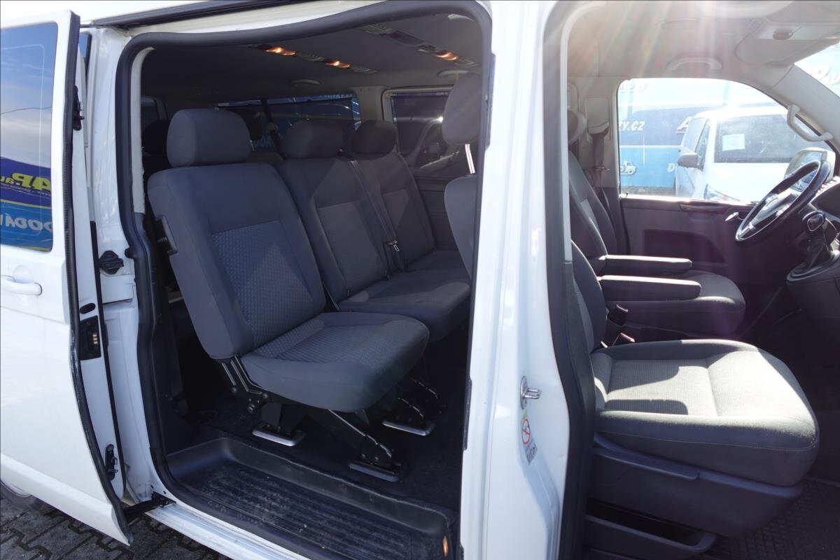 Volkswagen Caravelle Ostatní 2,0 l 132 kw