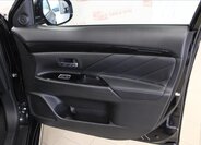 Mitsubishi Outlander SUV / Terénní 2,0 l 89 kw