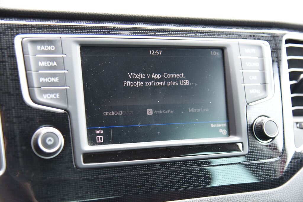 Volkswagen Golf Sportsvan MPV 1,2 l 81 kw