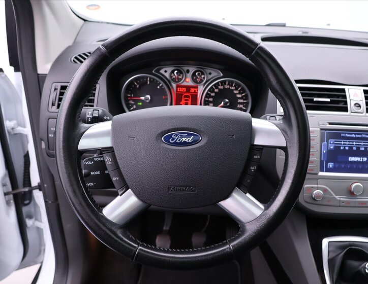 Ford Kuga 16