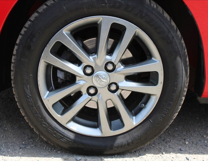 Toyota Yaris Hatchback 1,3 l 73 kw