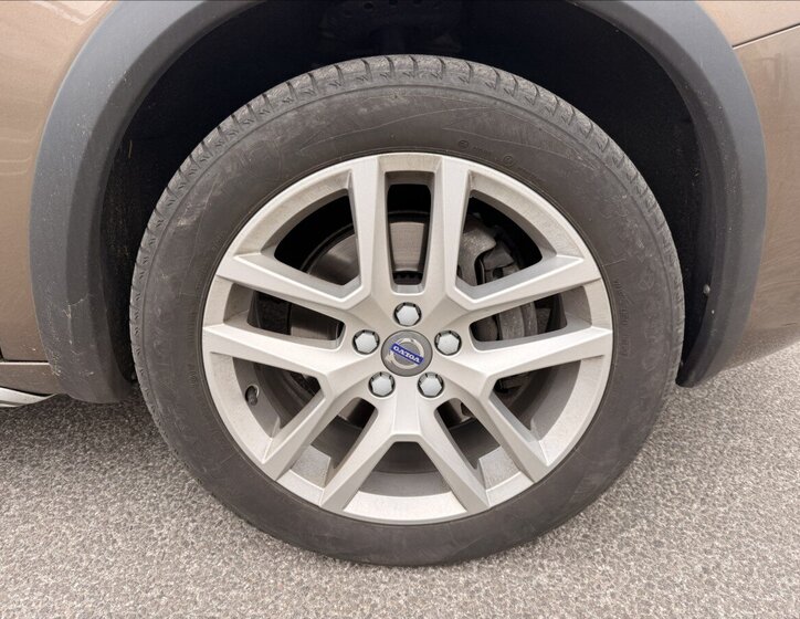 Volvo V60 Kombi 2,0 l 180 kw