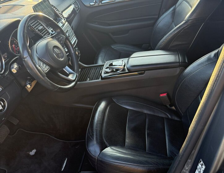 Mercedes-Benz GLS Kombi 3,0 l 190 kw