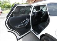 Hyundai Grand Santa Fe 26