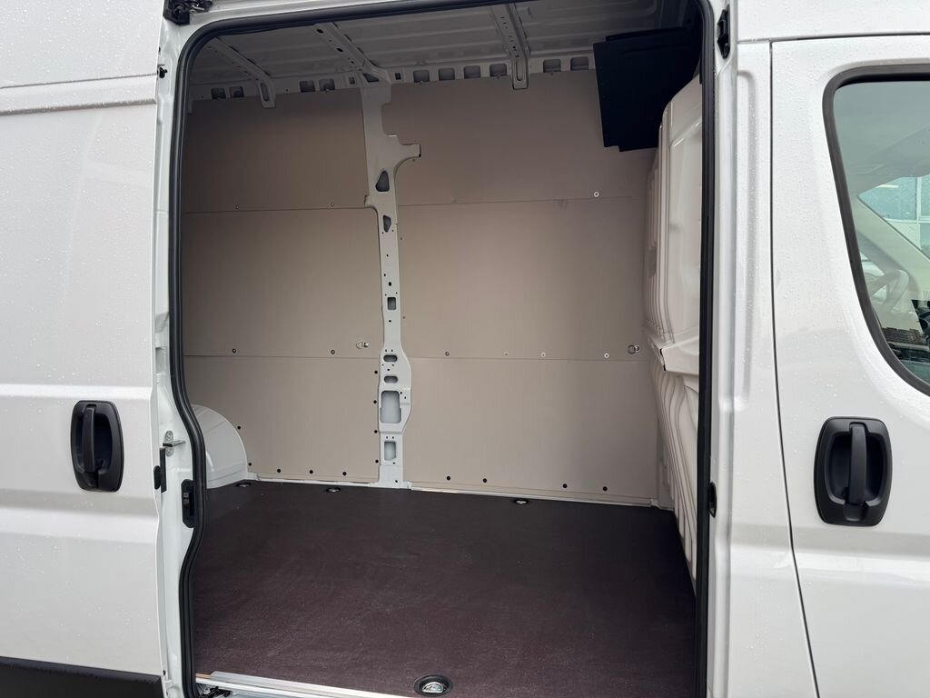 Toyota Proace Max Skříň 2,2 l 106 kw