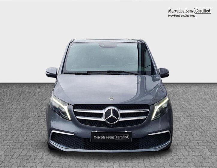 Mercedes-Benz Třídy V 8