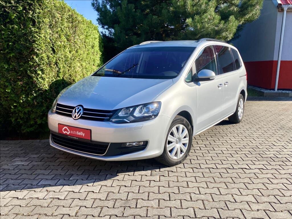 Volkswagen Sharan MPV 2,0 l 103 kw