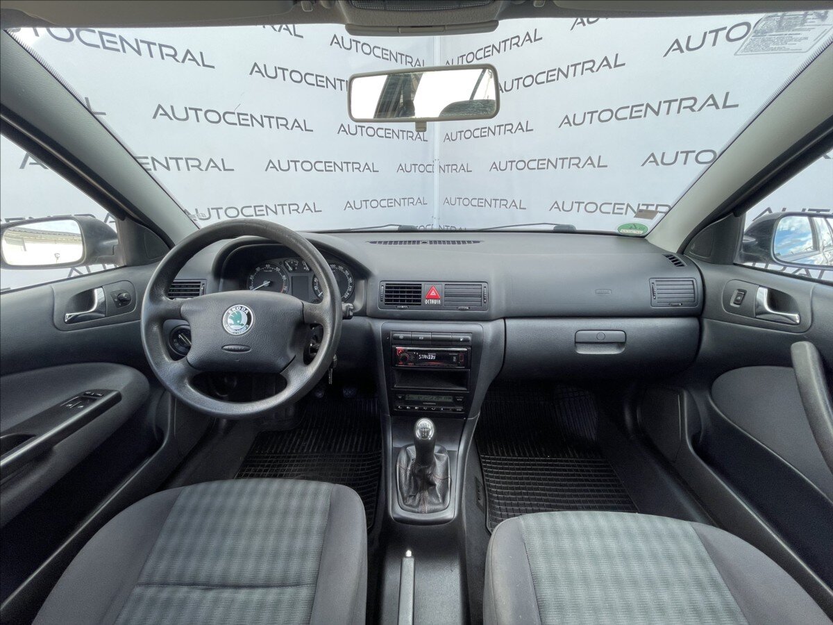 Škoda Octavia Sedan / Limuzína 1,6 l 75 kw