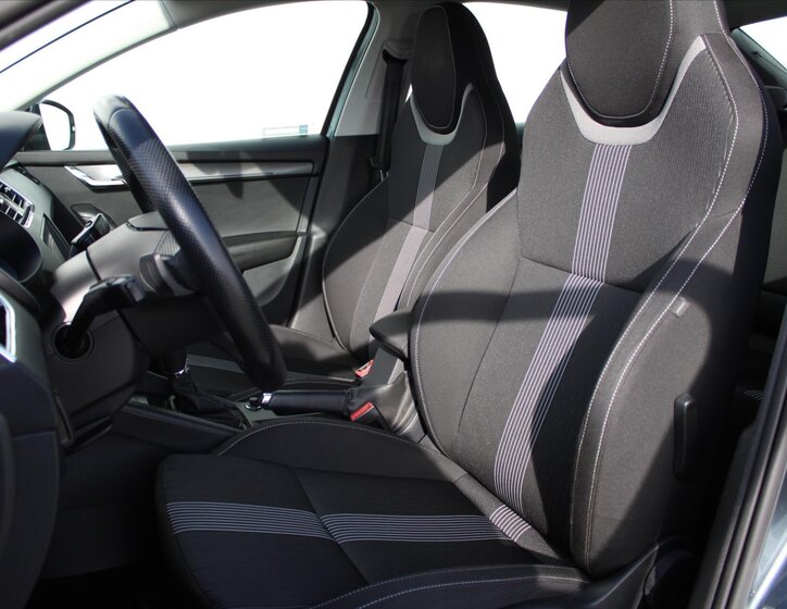 Škoda Octavia Liftback 1,6 l 85 kw