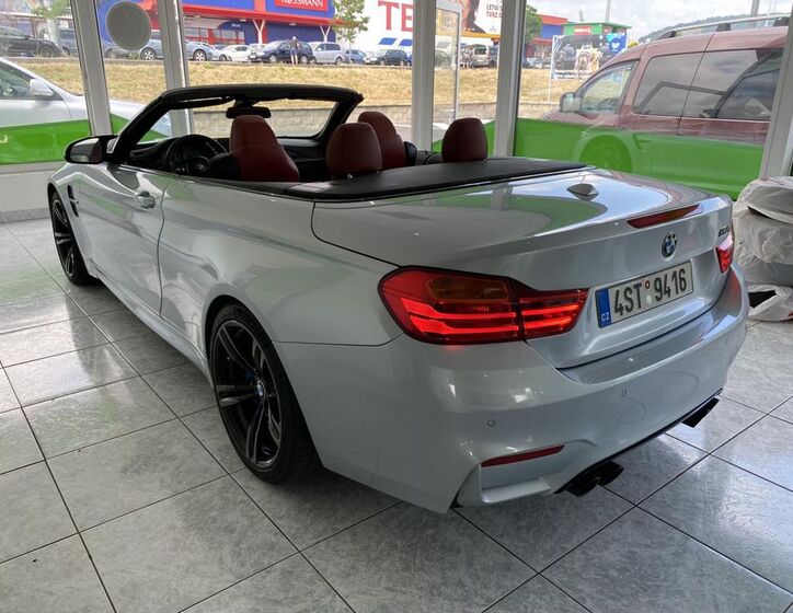 BMW M4 3