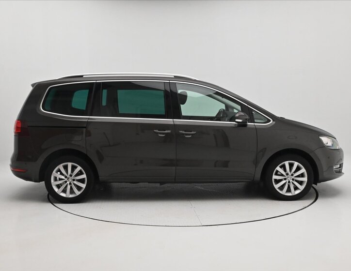 Volkswagen Sharan MPV 2,0 l 110 kw