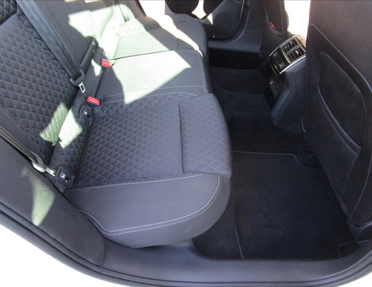 Škoda Superb Kombi 1,8 l 132 kw