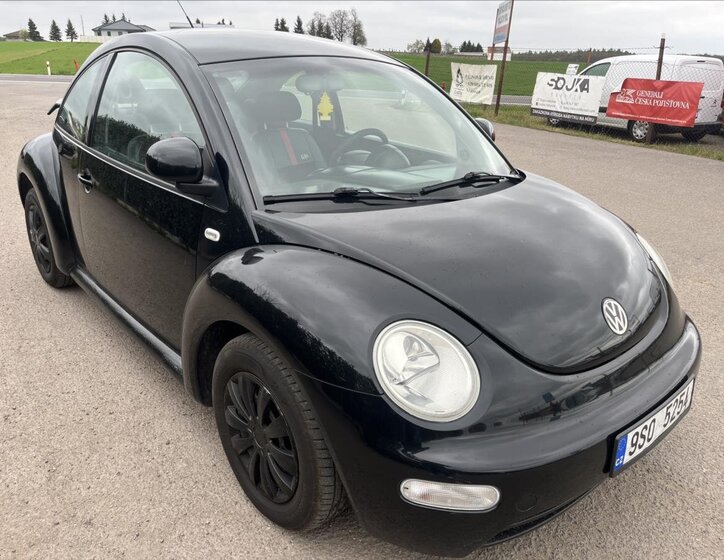 Volkswagen New Beetle Hatchback 1,6 l 74 kw