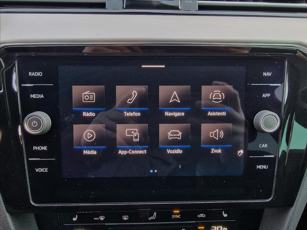 Volkswagen Passat Kombi 2,0 l 110 kw