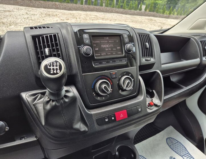 Peugeot Ostatní Ostatní 2,0 l 120 kw