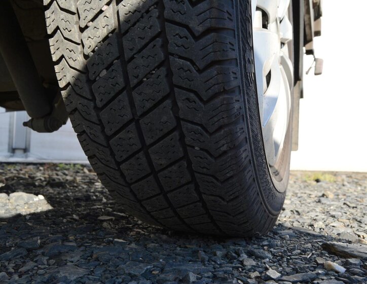 Ford Transit Valník 2,2 l 63 kw