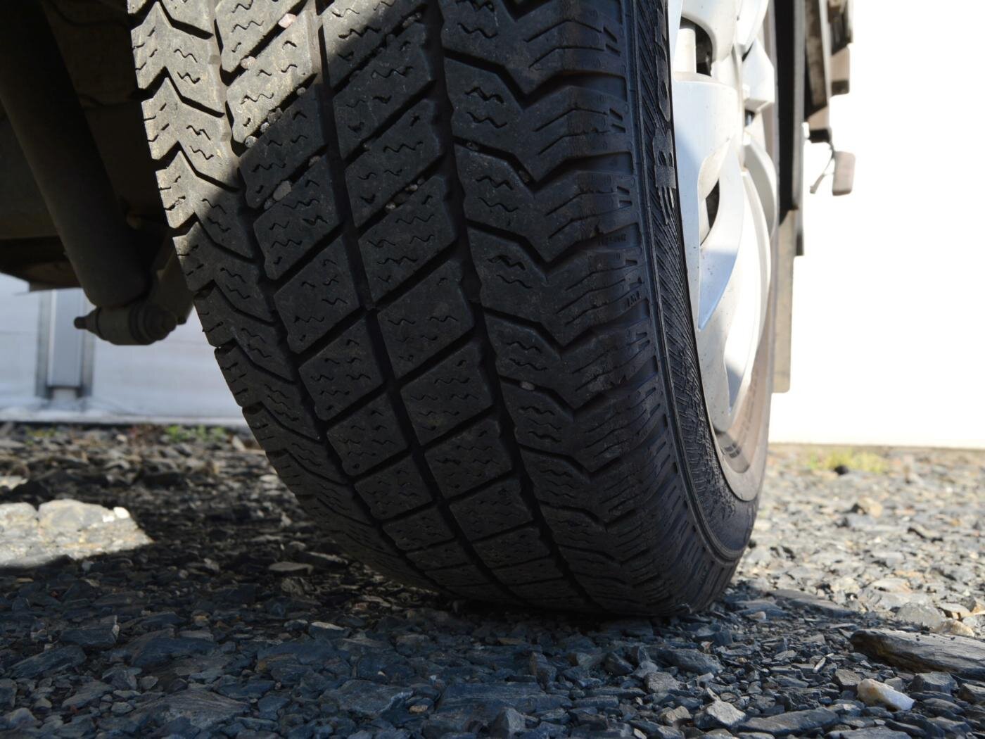 Ford Transit Valník 2,2 l 63 kw