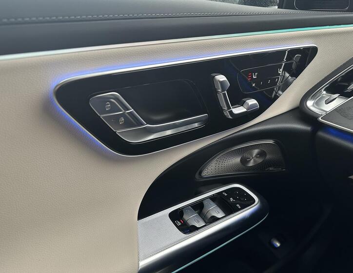 Mercedes-Benz Třídy E 9