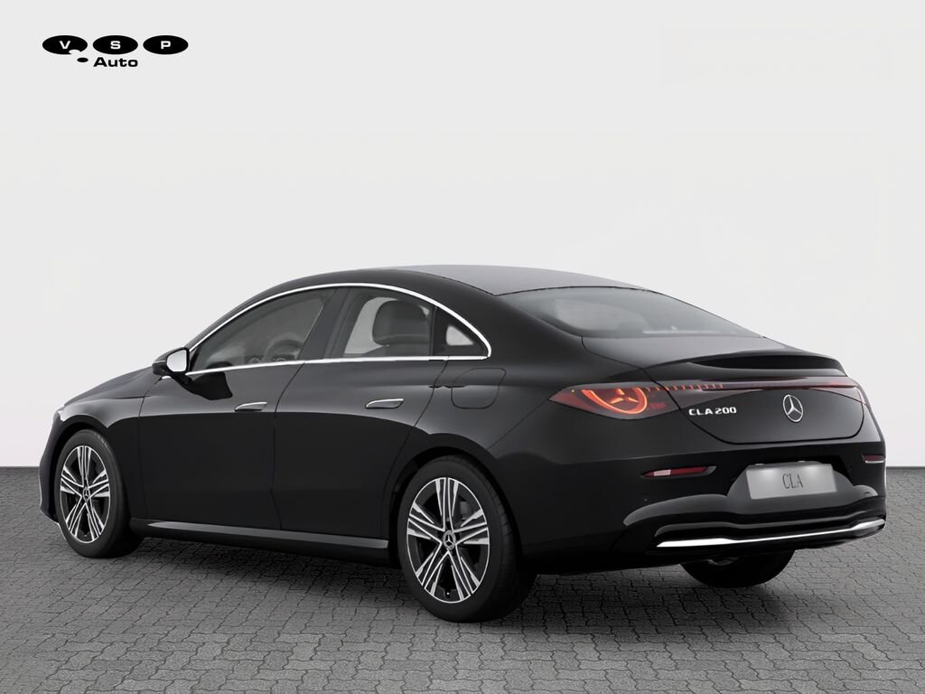 Mercedes-Benz CLA Sedan 1,5 l 144 kw