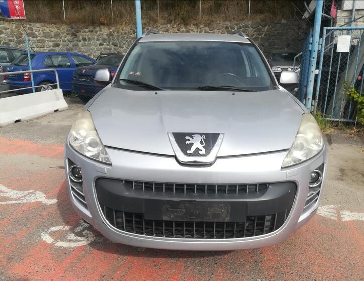 Peugeot 4007 2