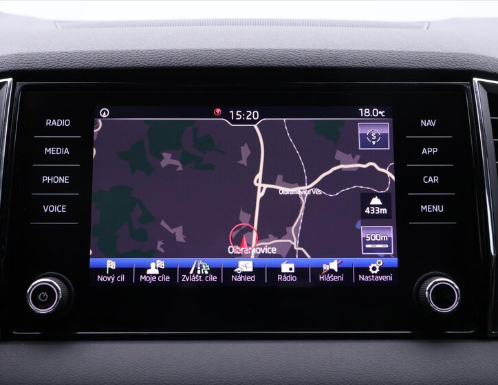 Škoda Karoq SUV / Terénní 1,6 l 85 kw