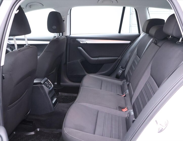 Škoda Octavia Kombi 1,5 l 110 kw