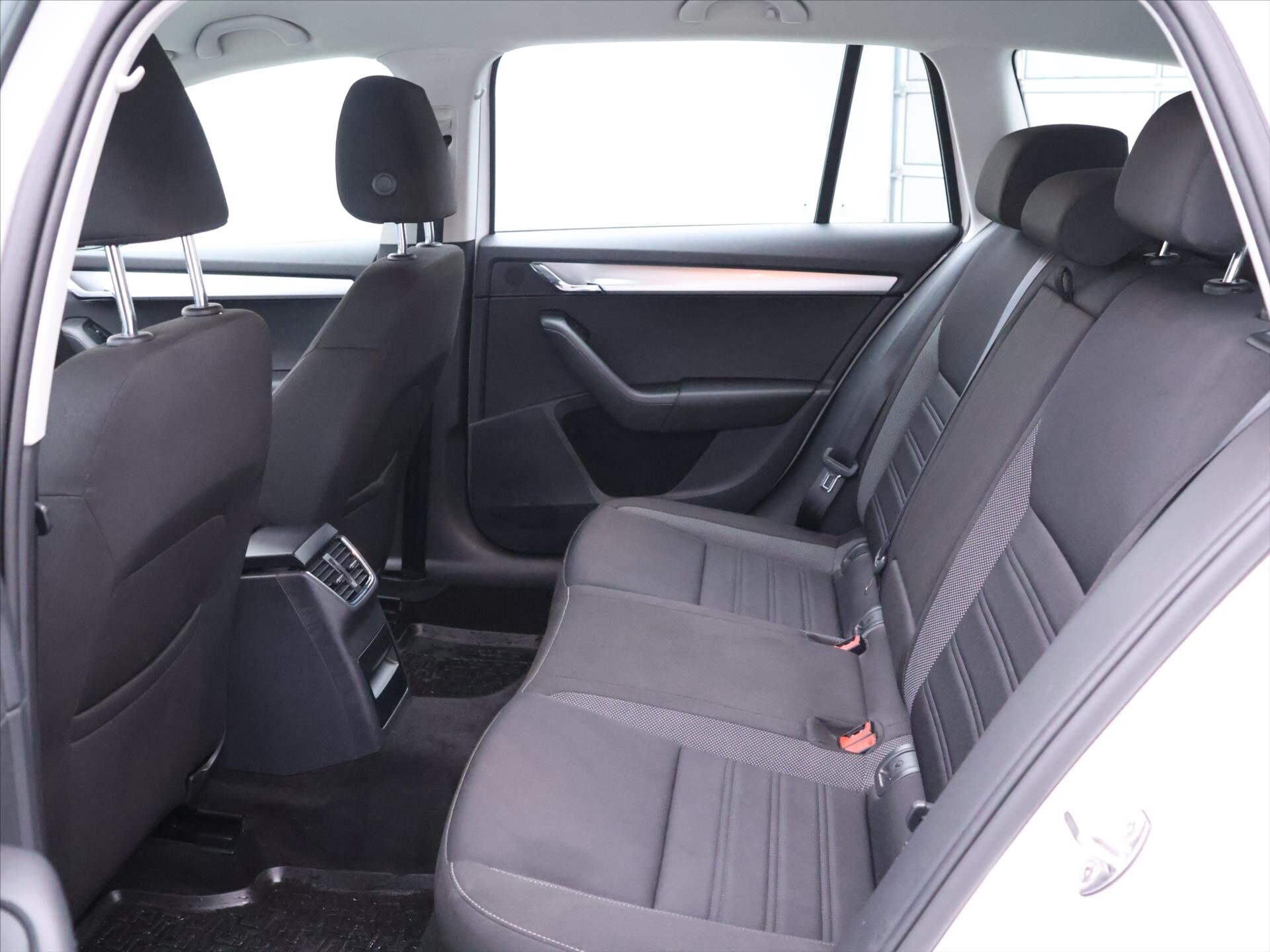 Škoda Octavia Kombi 1,5 l 110 kw