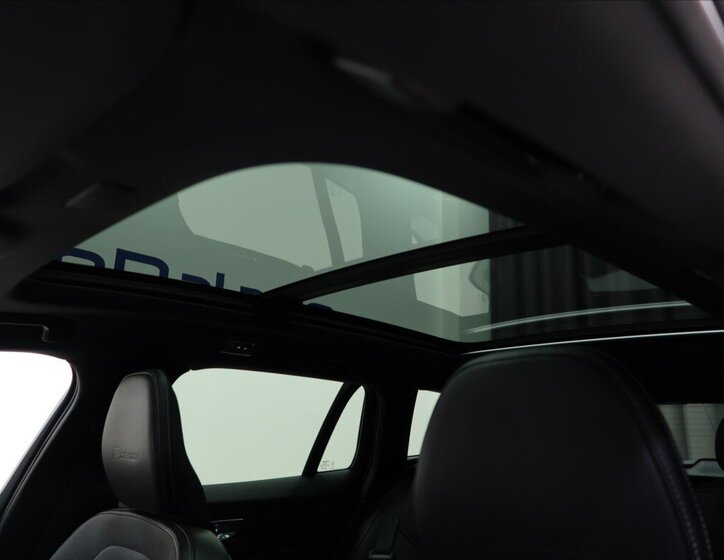 Volvo V60 Kombi 2,0 l 140 kw