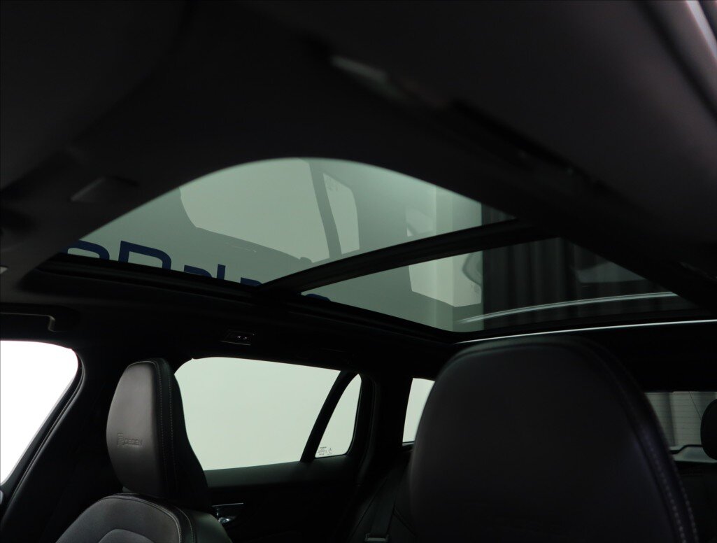 Volvo V60 Kombi 2,0 l 140 kw