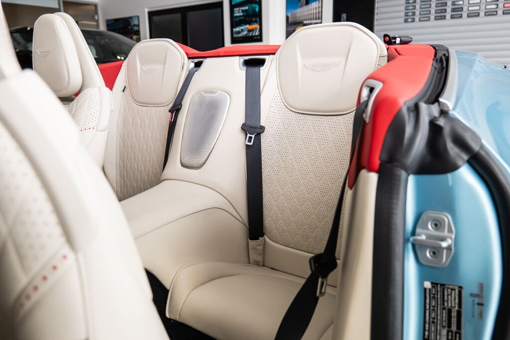 Aston Martin Ostatní Kabriolet 4,0 l 500 kw