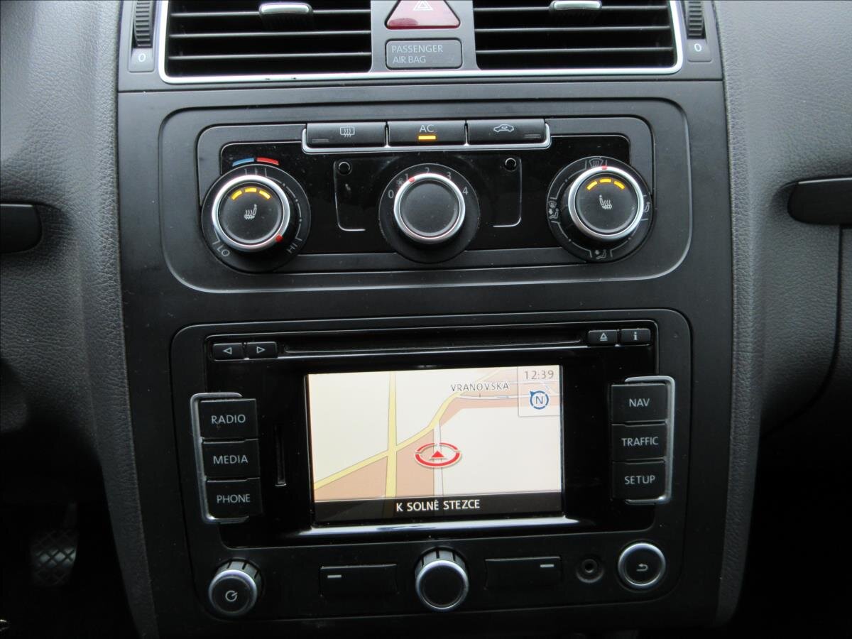 Volkswagen Touran Kombi 1,4 l 103 kw