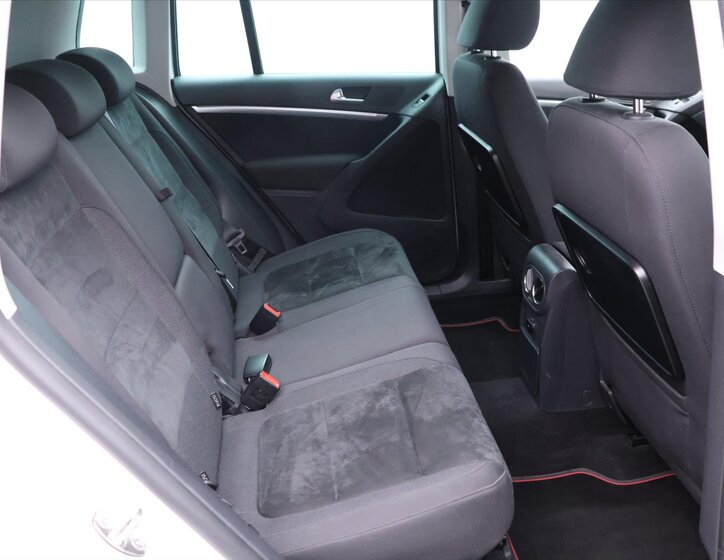 Volkswagen Tiguan SUV / Terénní 2,0 l 132 kw