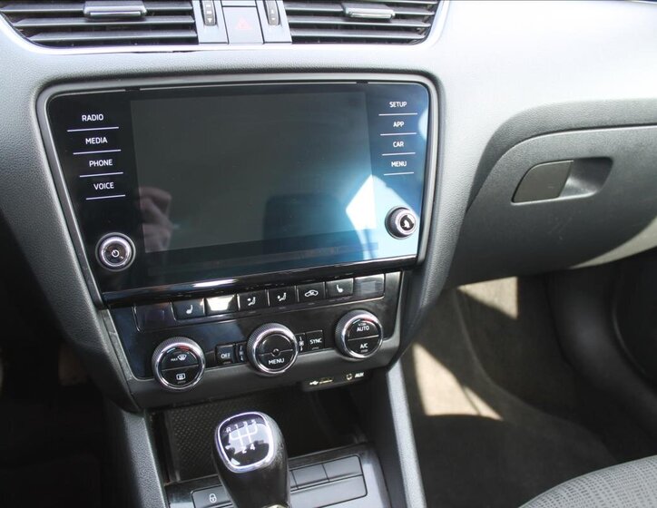 Škoda Octavia Kombi 1,6 l 85 kw