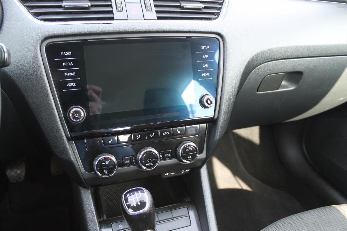 Škoda Octavia Kombi 1,6 l 85 kw