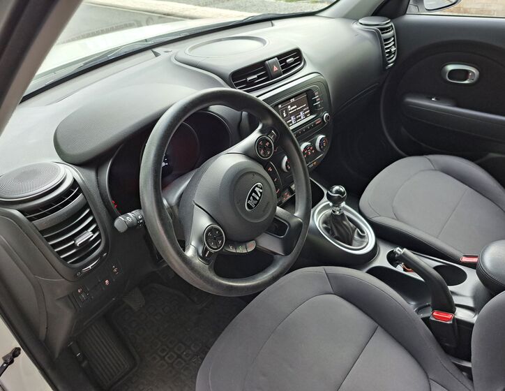 KIA Soul 6