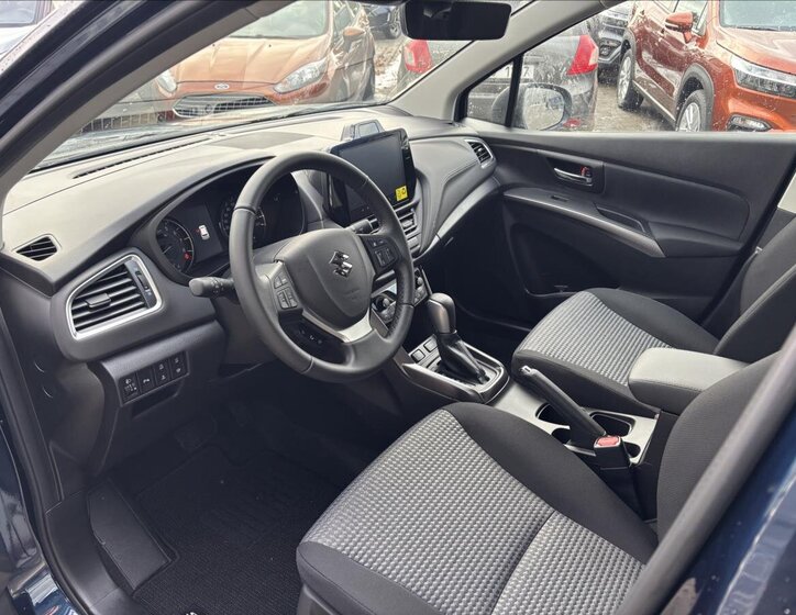 Suzuki S-Cross SUV 1,4 l 81 kw