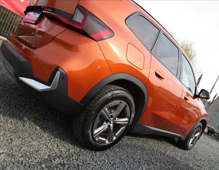 BMW X1 Kombi 1,5 l 110 kw