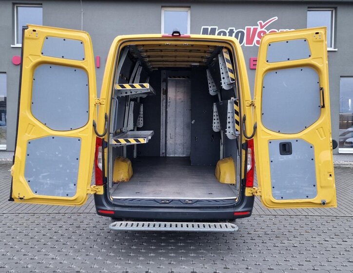 Mercedes-Benz Sprinter Skříň 2,1 l 105 kw