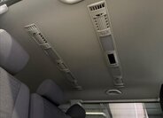 Volkswagen Caravelle 27