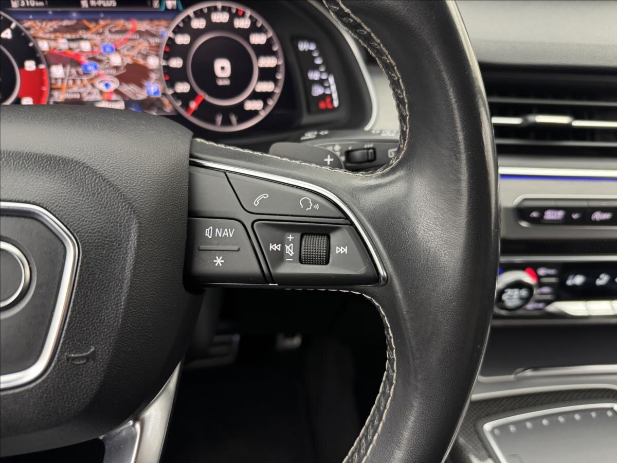 Audi SQ7 SUV / Terénní 4,0 l 320 kw