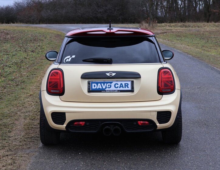 Mini Cooper Hatchback 2,0 l 170 kw