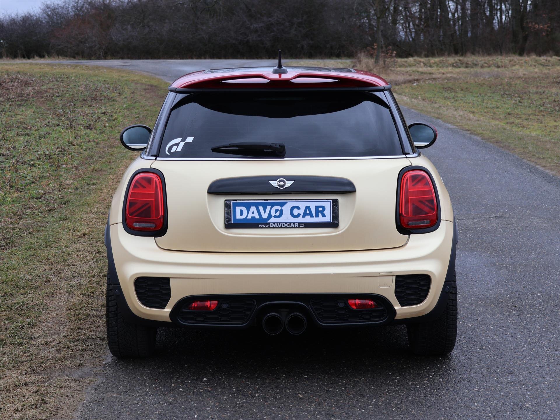 Mini Cooper Hatchback 2,0 l 170 kw