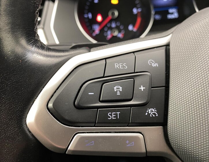 Volkswagen Passat 12