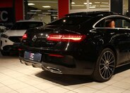 Mercedes-Benz Třídy E 9